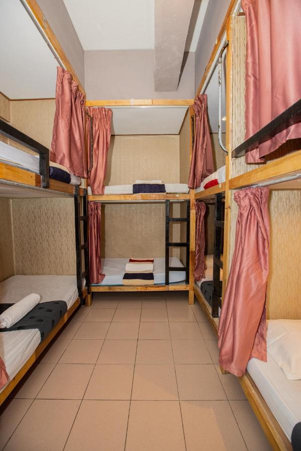 Escape Backpackers Kk * Kota Kinabalu